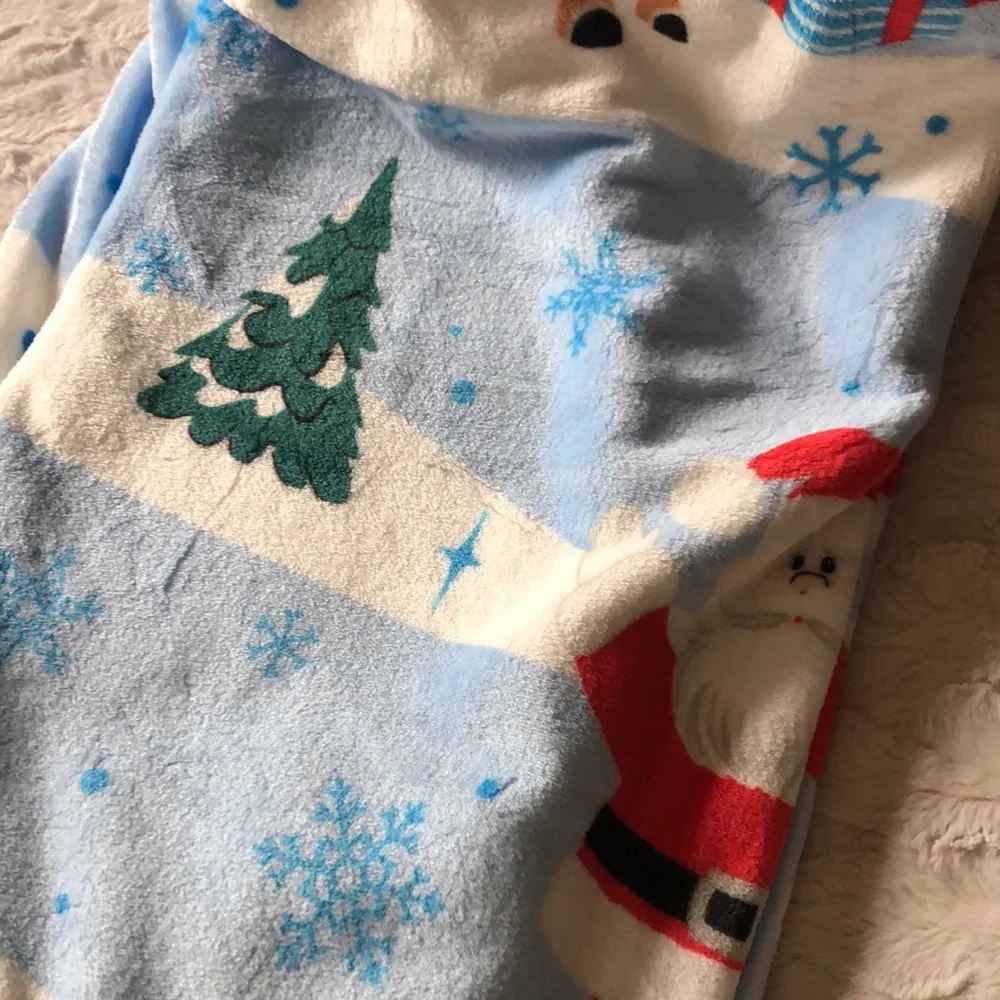 Rudolph the Red Nosed Reindeer Throw Blanket